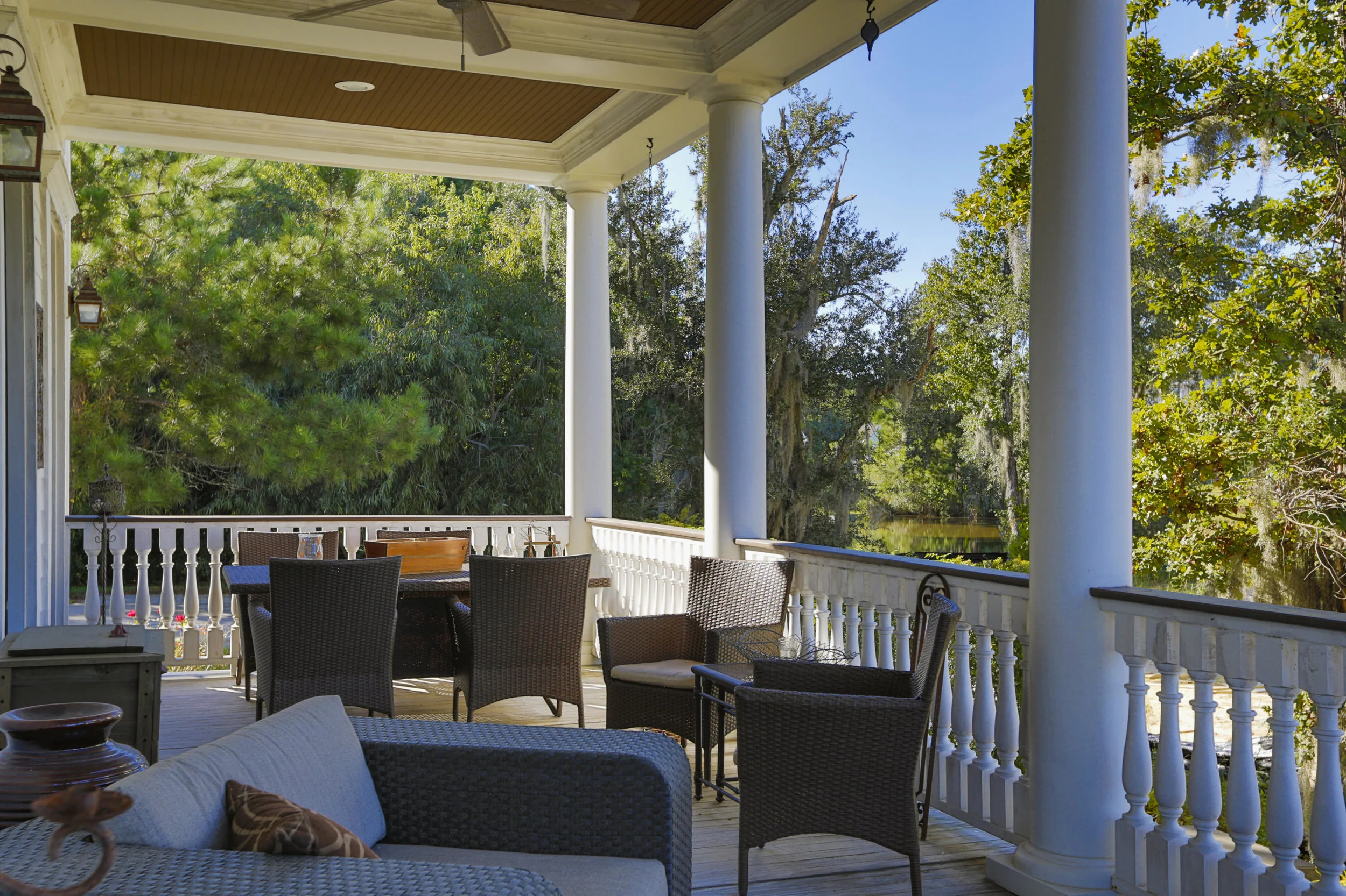 porch.jpg