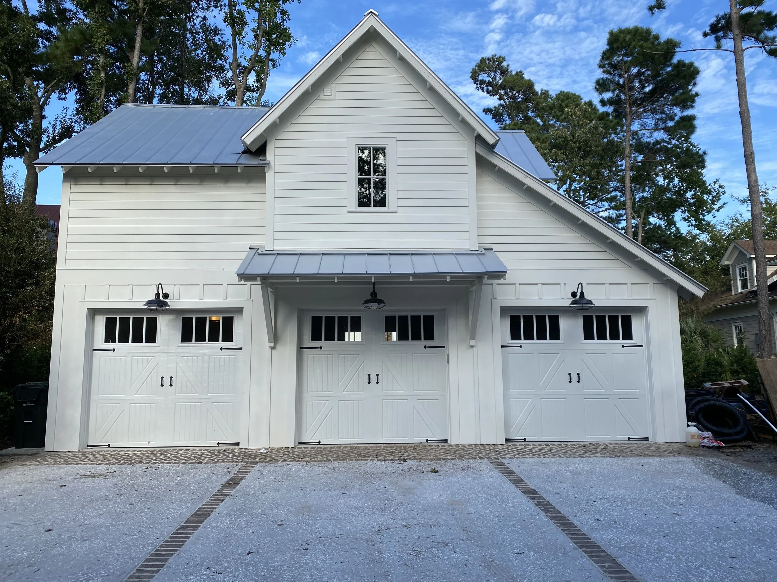 garage.jpg