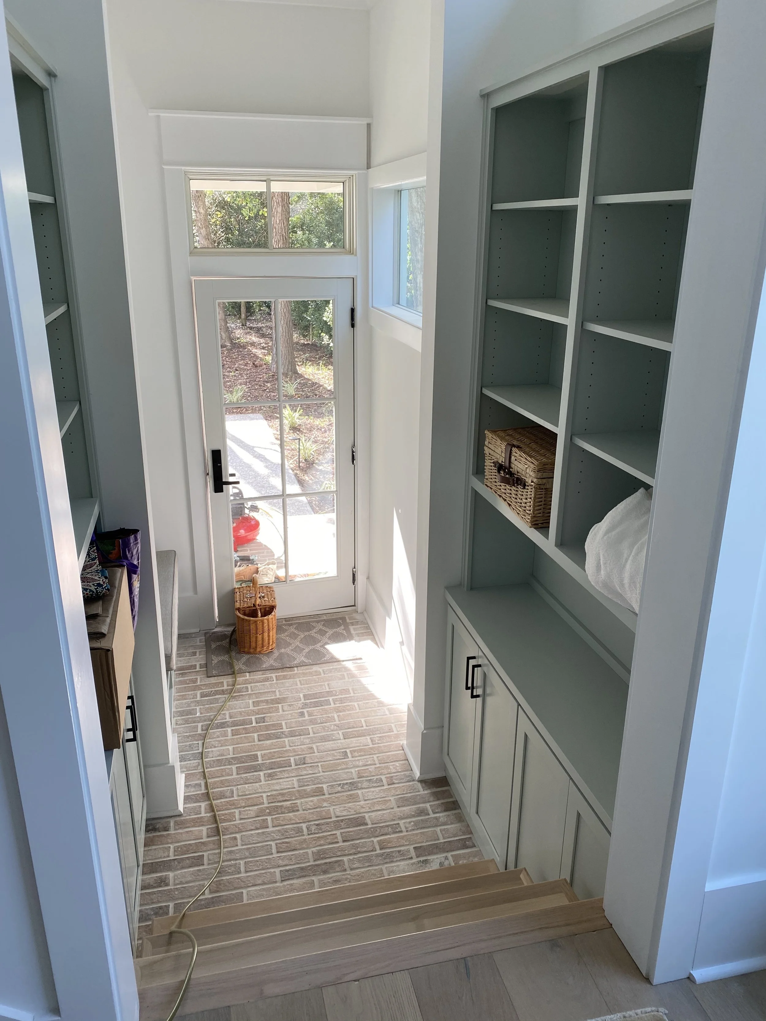 mudroom1.jpg
