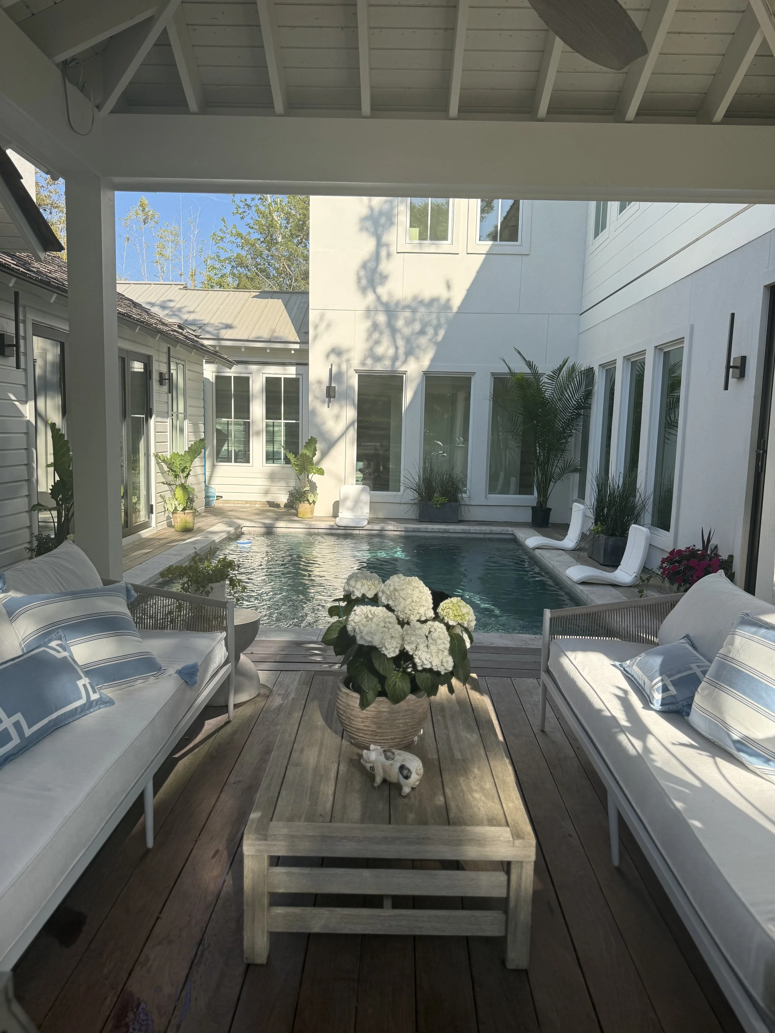 porch pool.jpg