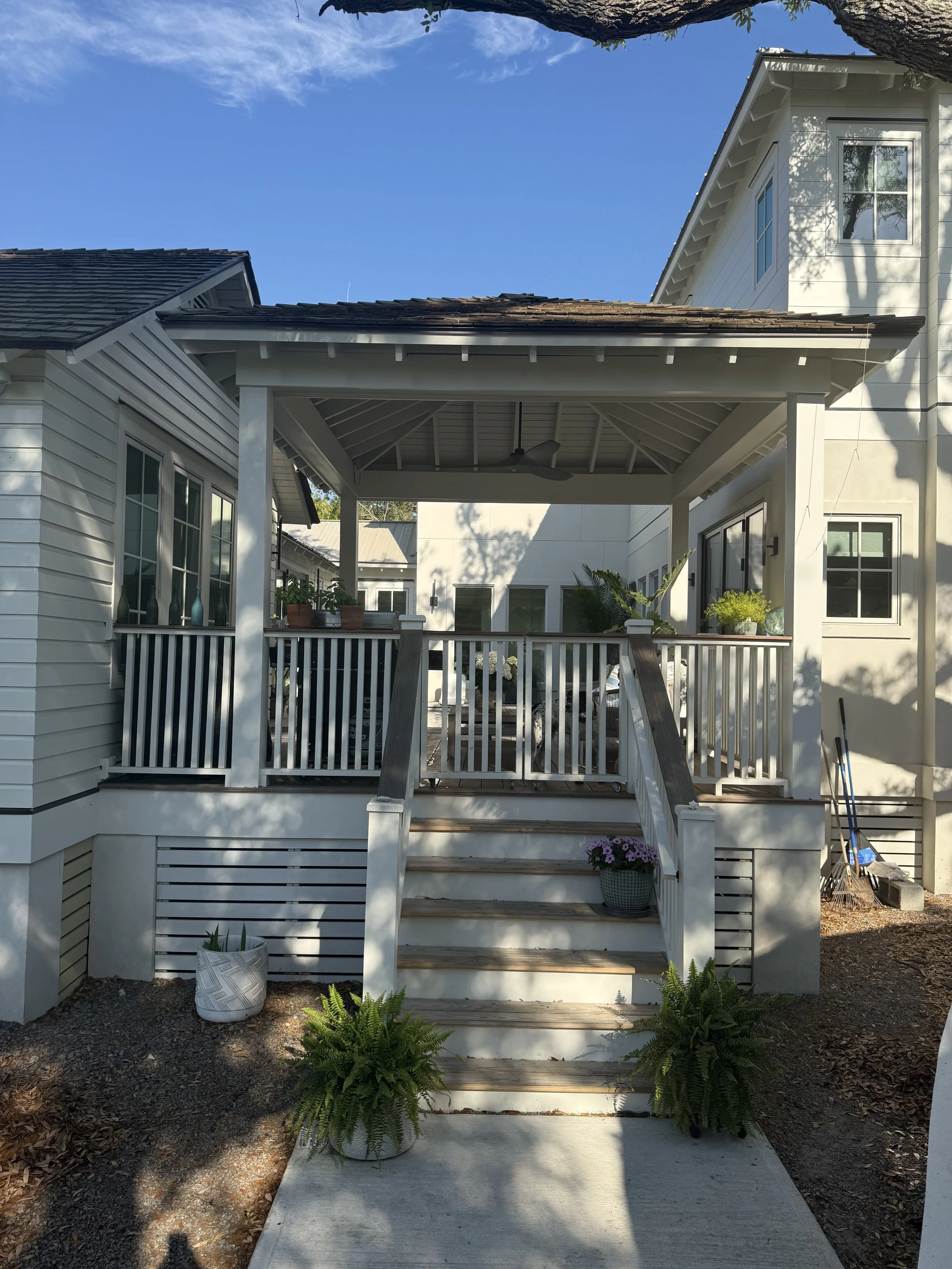 porch.jpg