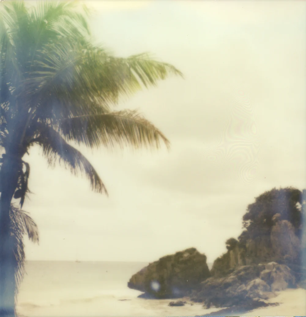 32_Travel_Polaroid_AzureeWiitala.jpg