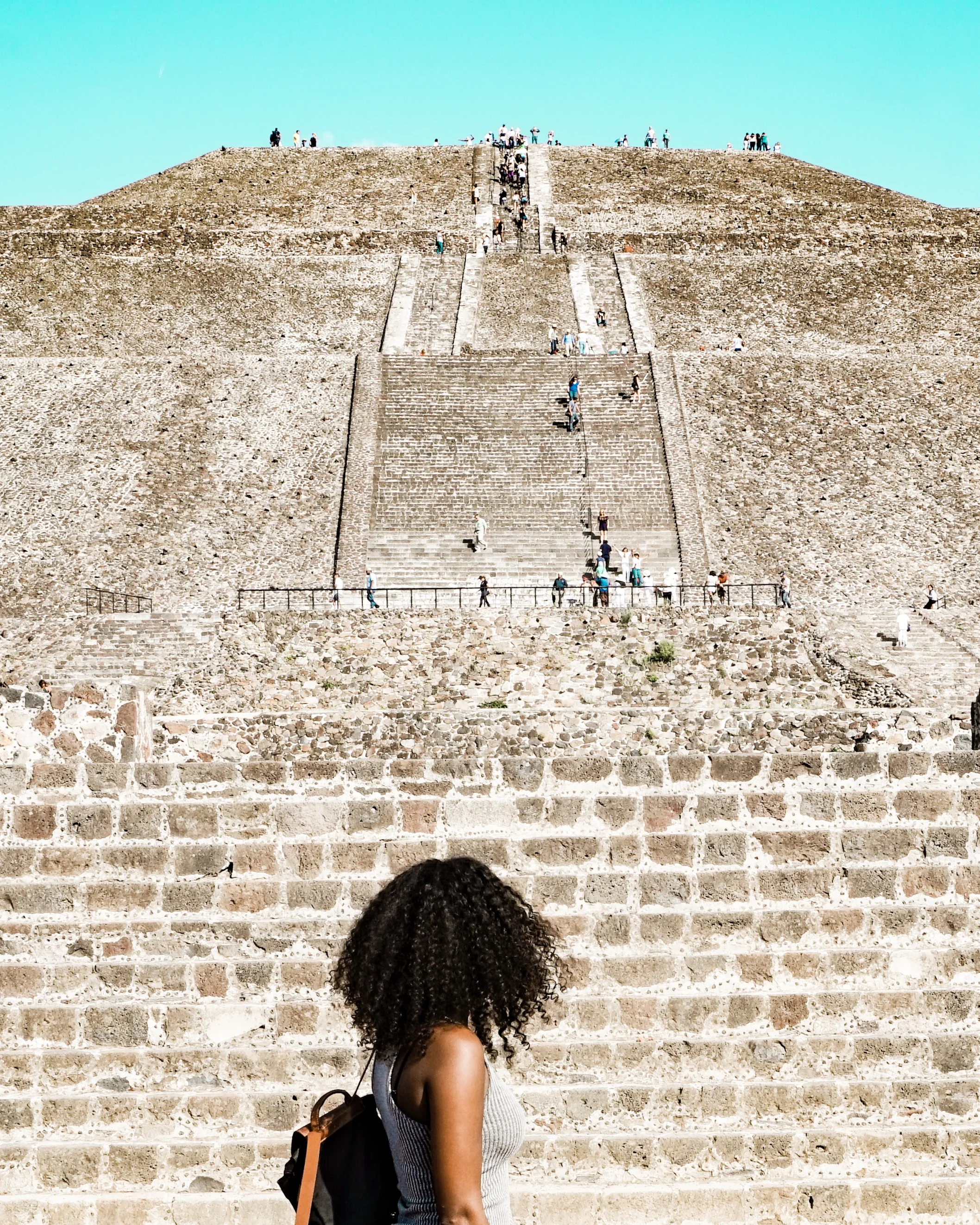 10 Simple Ways To Travel With A Full-Time Job Or As A College Student