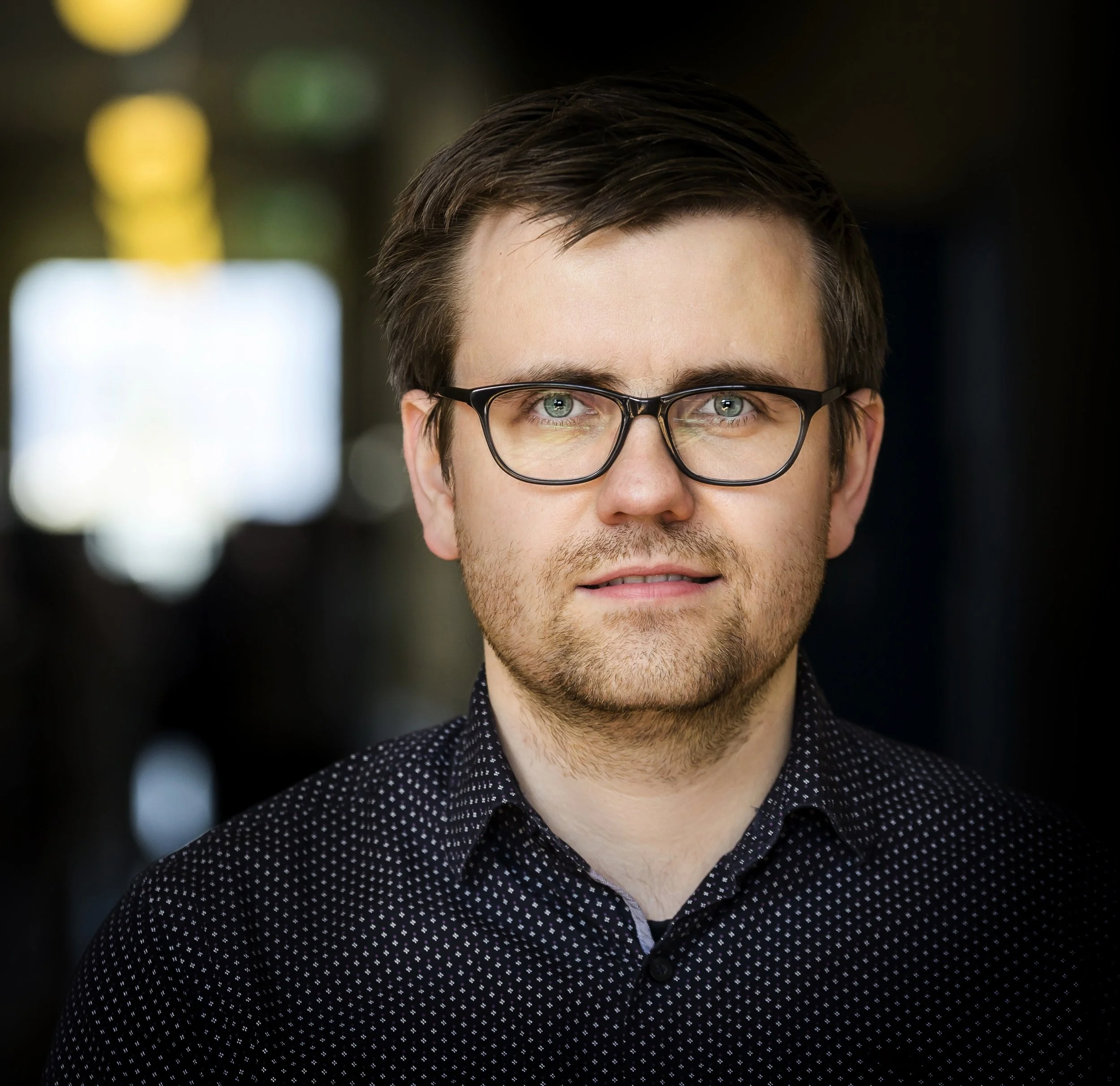 Deciphering the molecular regulation of cancer Metabolism: From glycolytic enzymes to autophagy with Jens G. Hjörleifsson- LINXS Guest Seminar