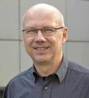 Manfred Weiss .jpg