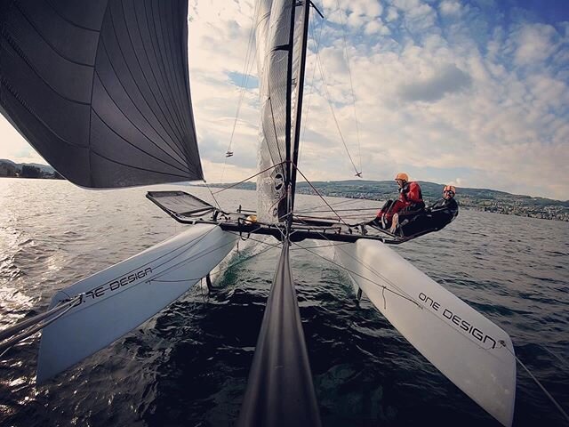 When things escalate quickly... 💦
#foiling #foilingworld #foilingcatamaran #flyingphantom #capsize #sailinstagram #instasailing #sailinglife #scstaefa @scstaefa