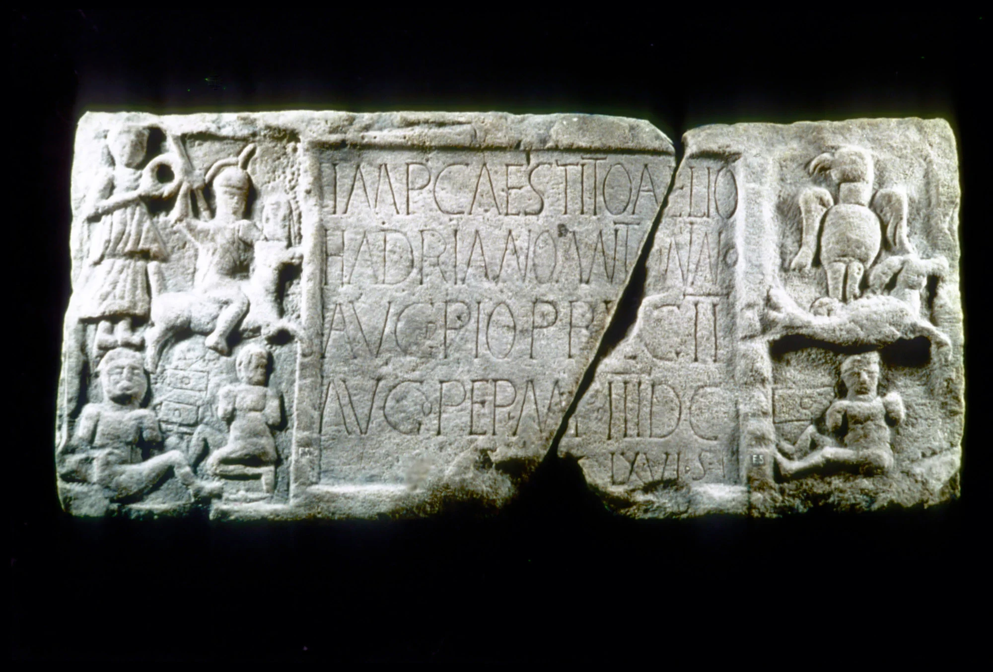 Antonine Wall Distance Slab, Legion Ii, photo The Roman Society