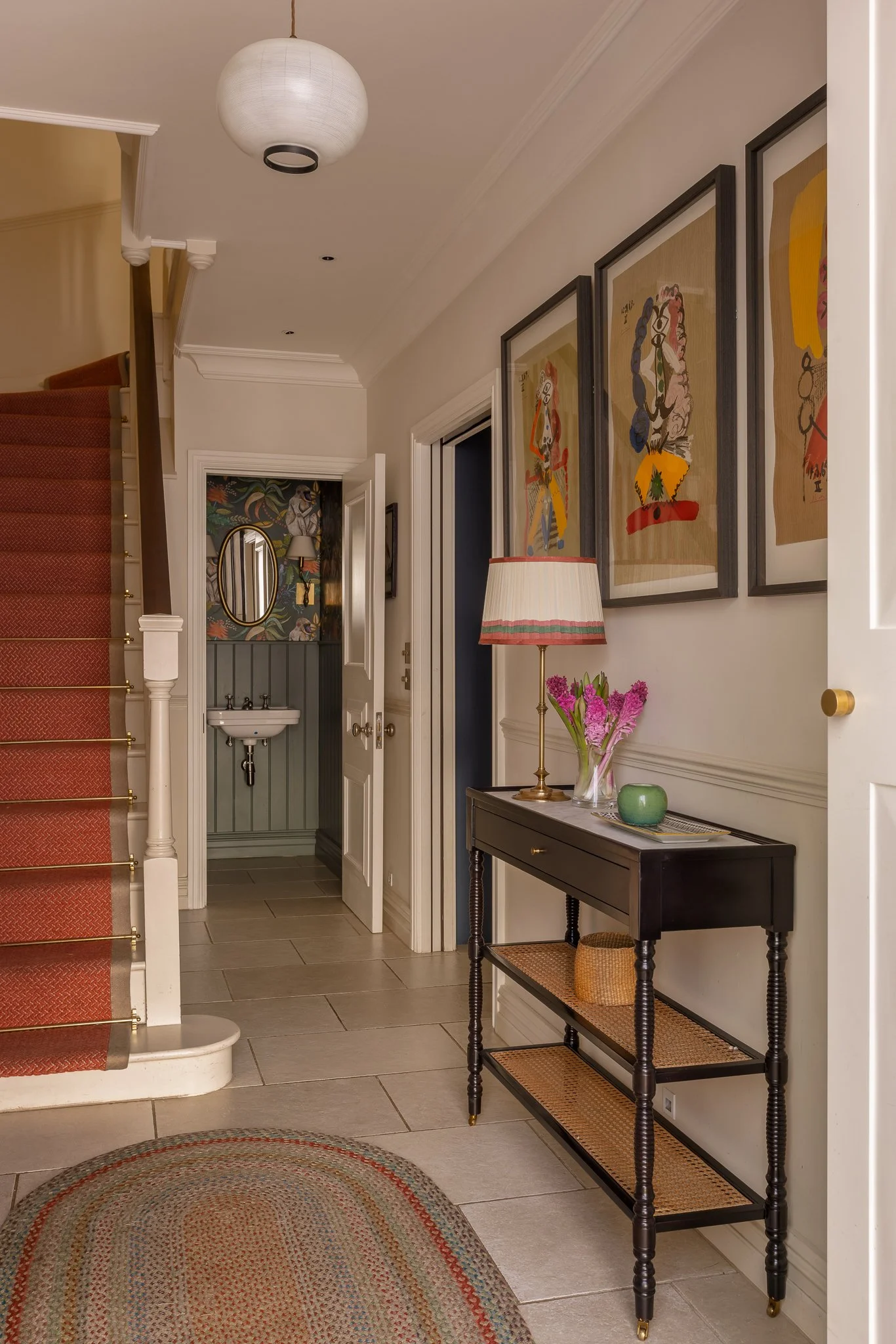 Entrance hall.jpg