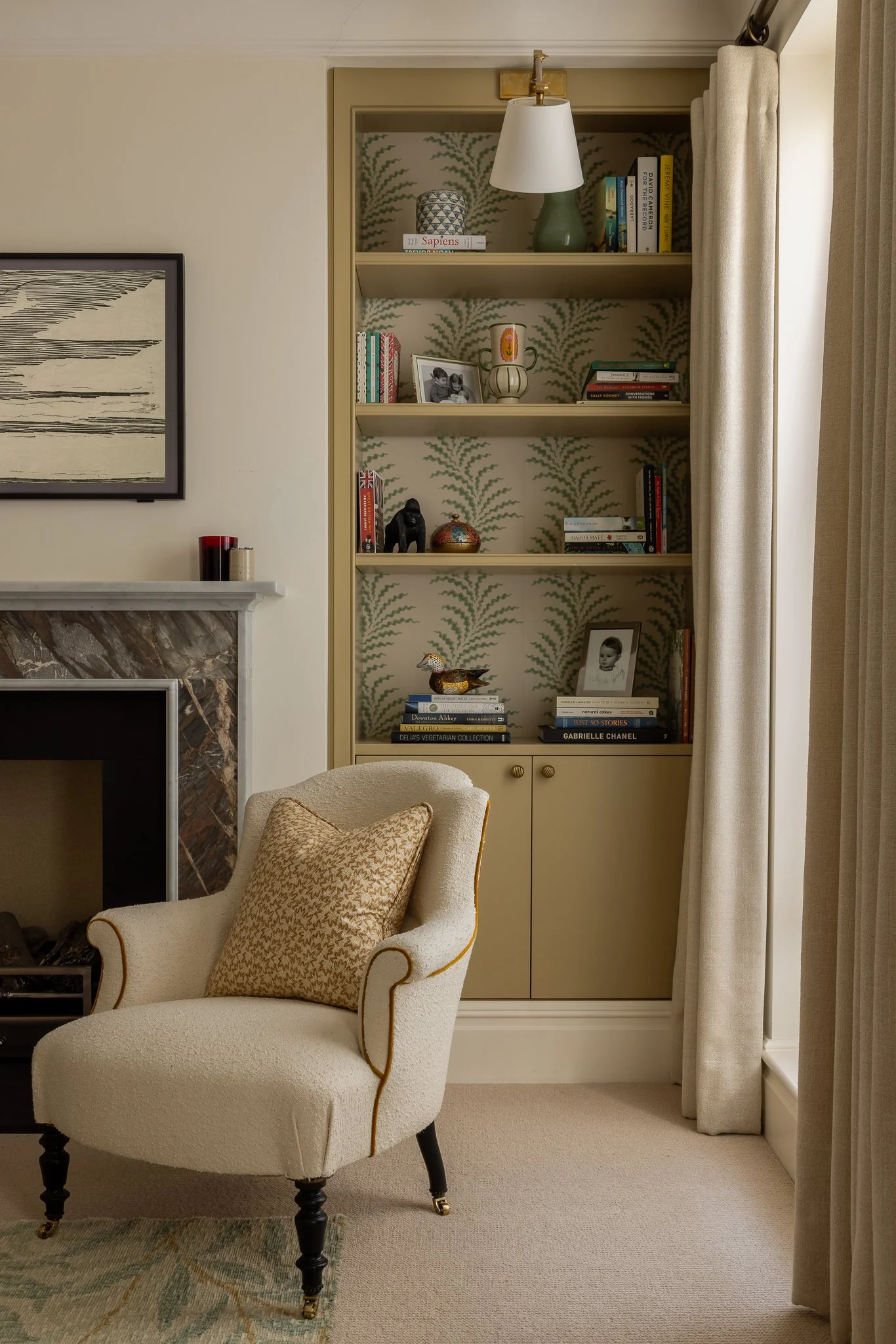 sitting room 2.jpg