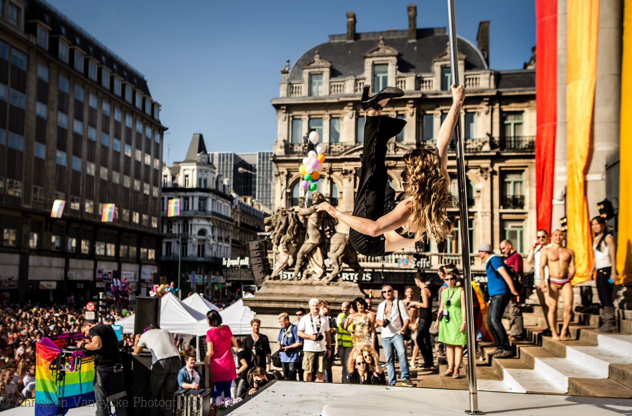 POLE performances on the main stage of the Pride 2014.