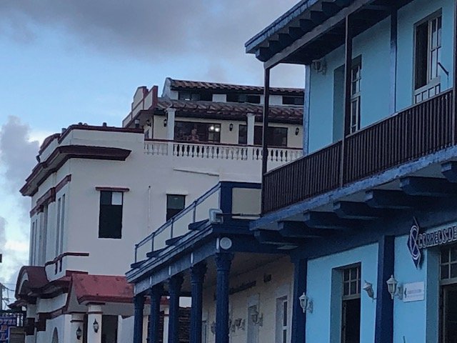 Buildings in Guantanamo.jpg