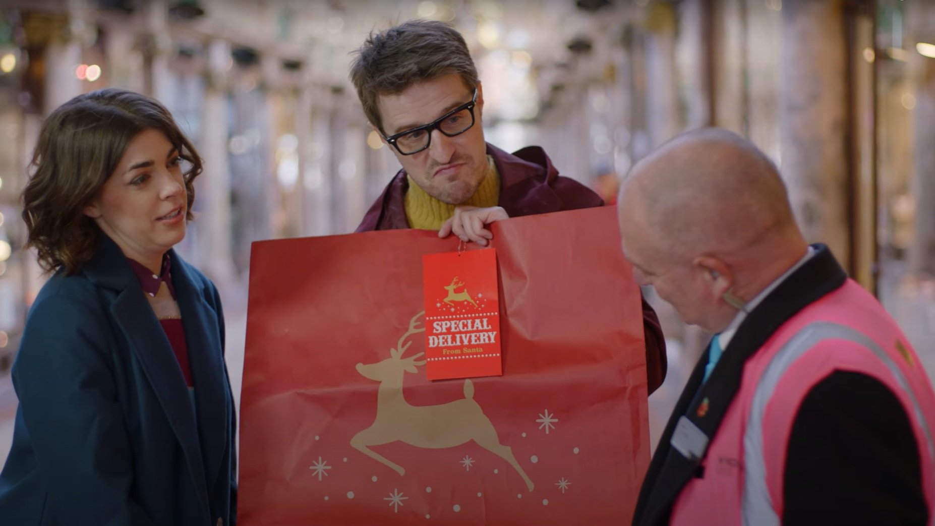 Poundland's Christmas 2017 commercial - Editor