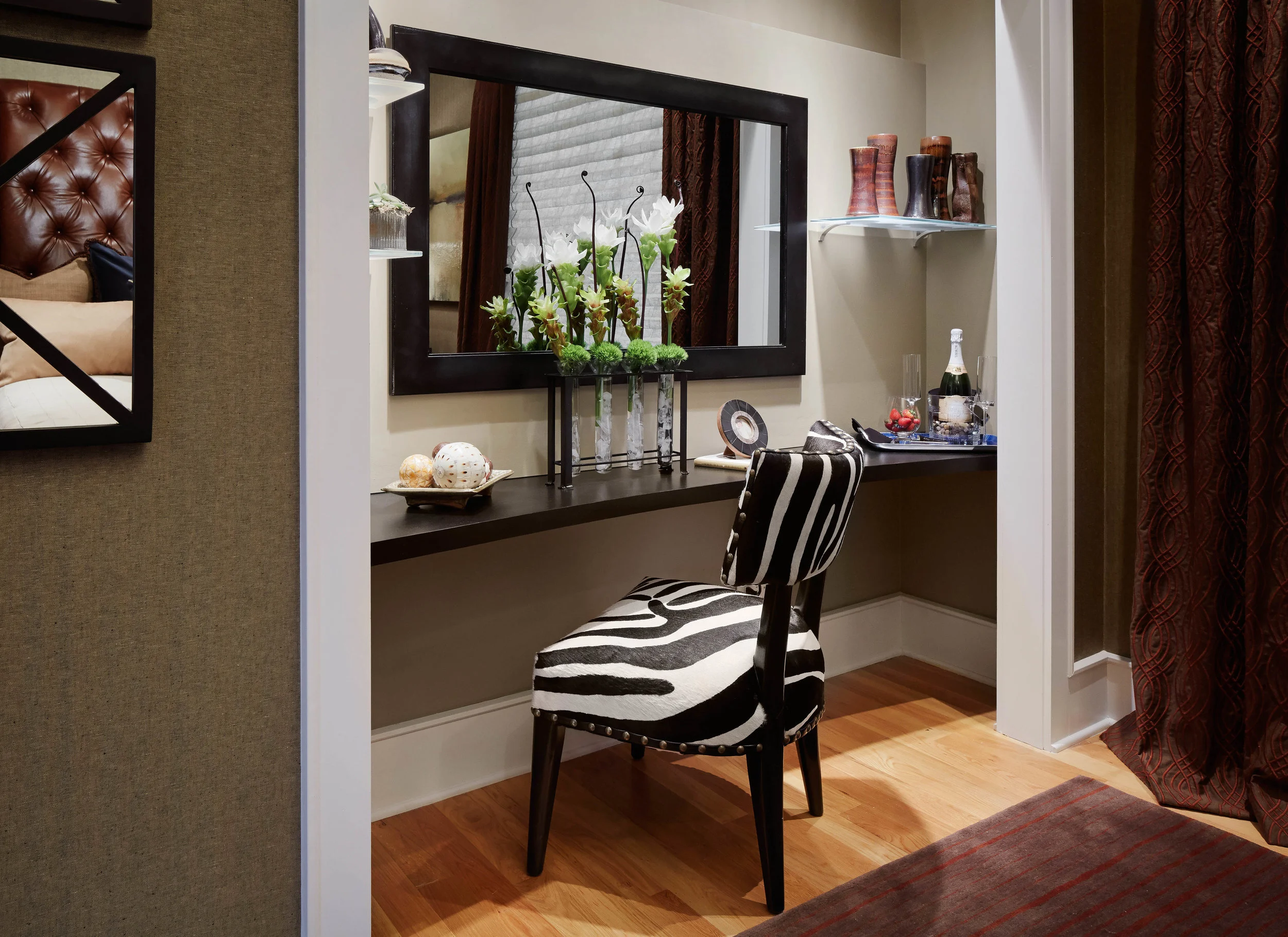 LRSinteriors-Upstairs_003a.jpg