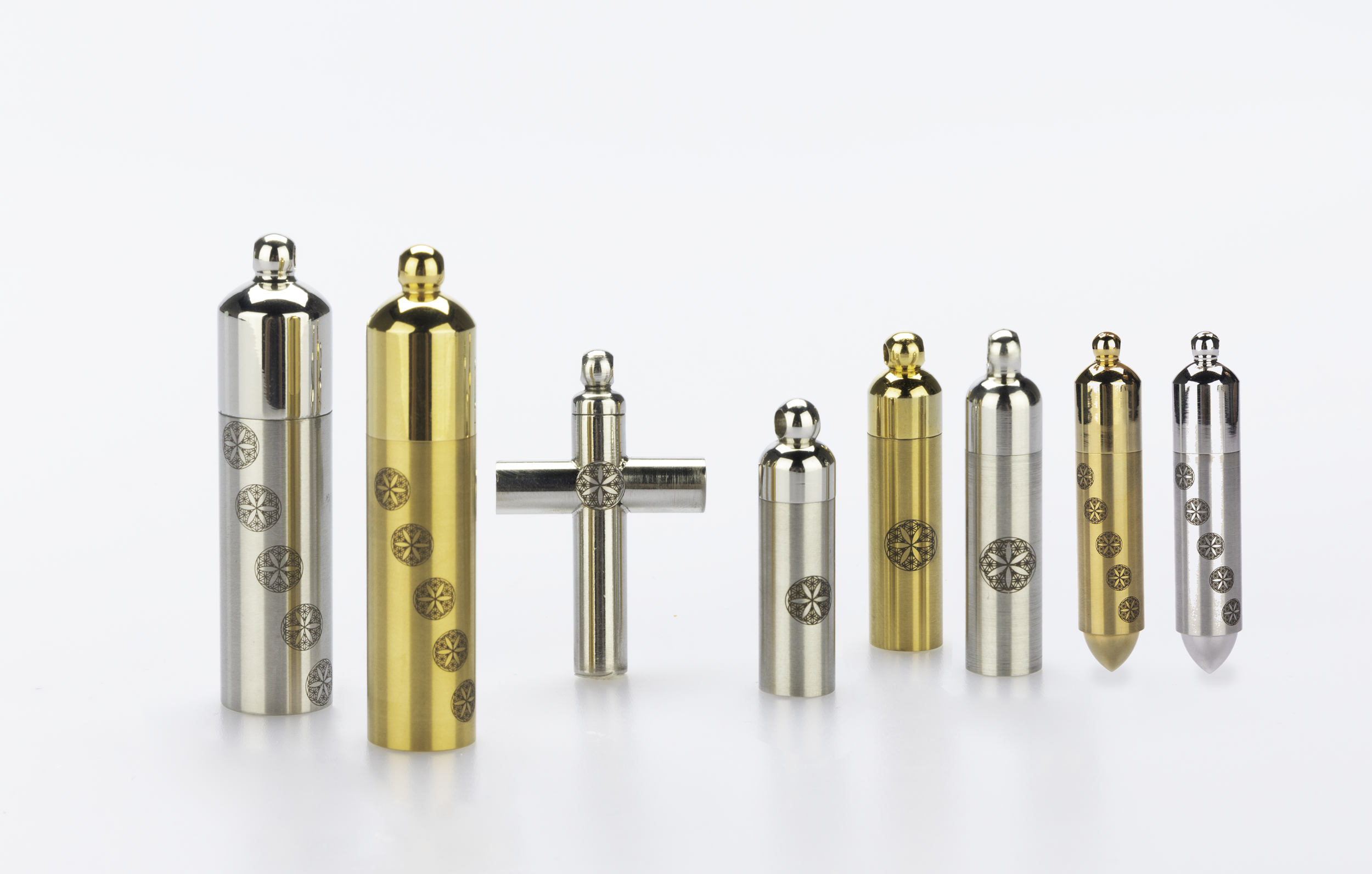 Complete pendant photo.png