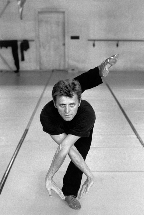 Ferdinando Scianna, Mikhail Baryshnikov in a schooldance, 1993, via Magnum Photos © Ferdinando Scianna/Magnum Photos