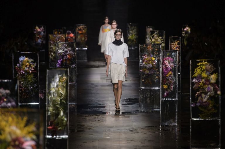 azuma makoto dries van noten