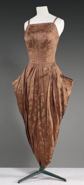 Cocktail dress circa 1948/1950 via Cornette de Saint Cyr