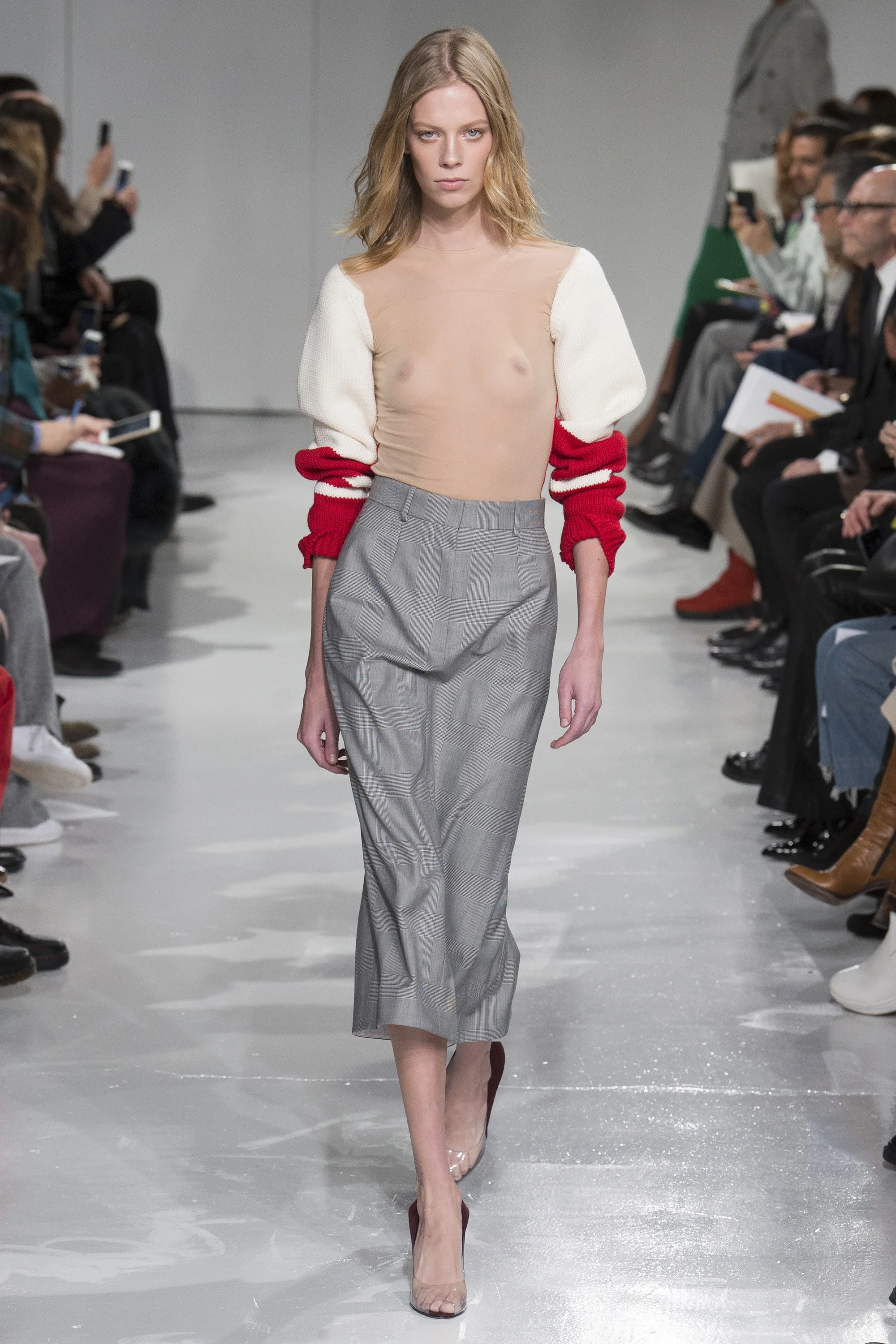 Photo: Yannis Vlamos / Indigital.tv via Vogue.