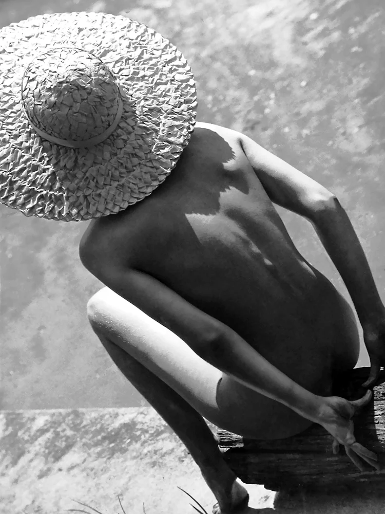 Photo by Martin Munkácsi for Harper's Bazaar, 1935