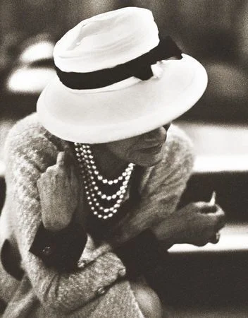 Coco Chanel by Douglas Kirkland in 1962, aged 79.