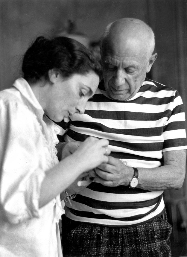 pablo-picasso-breton-stripe-style-one-who-dresses-7.jpeg