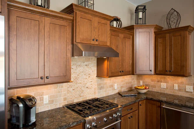 2257 Wall St Eagan MN 55122-small-005-4-07-666x444-72dpi.jpg