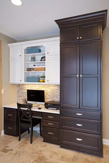 kitchen-desk-command-center