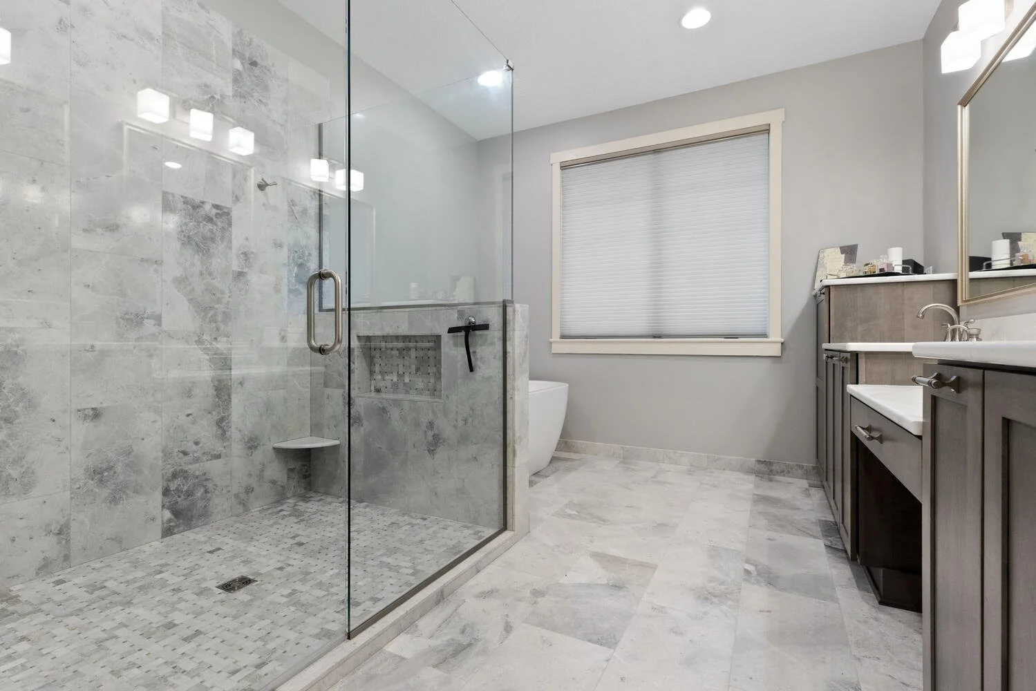 Home Remodel in Lakeville MN (18).jpg