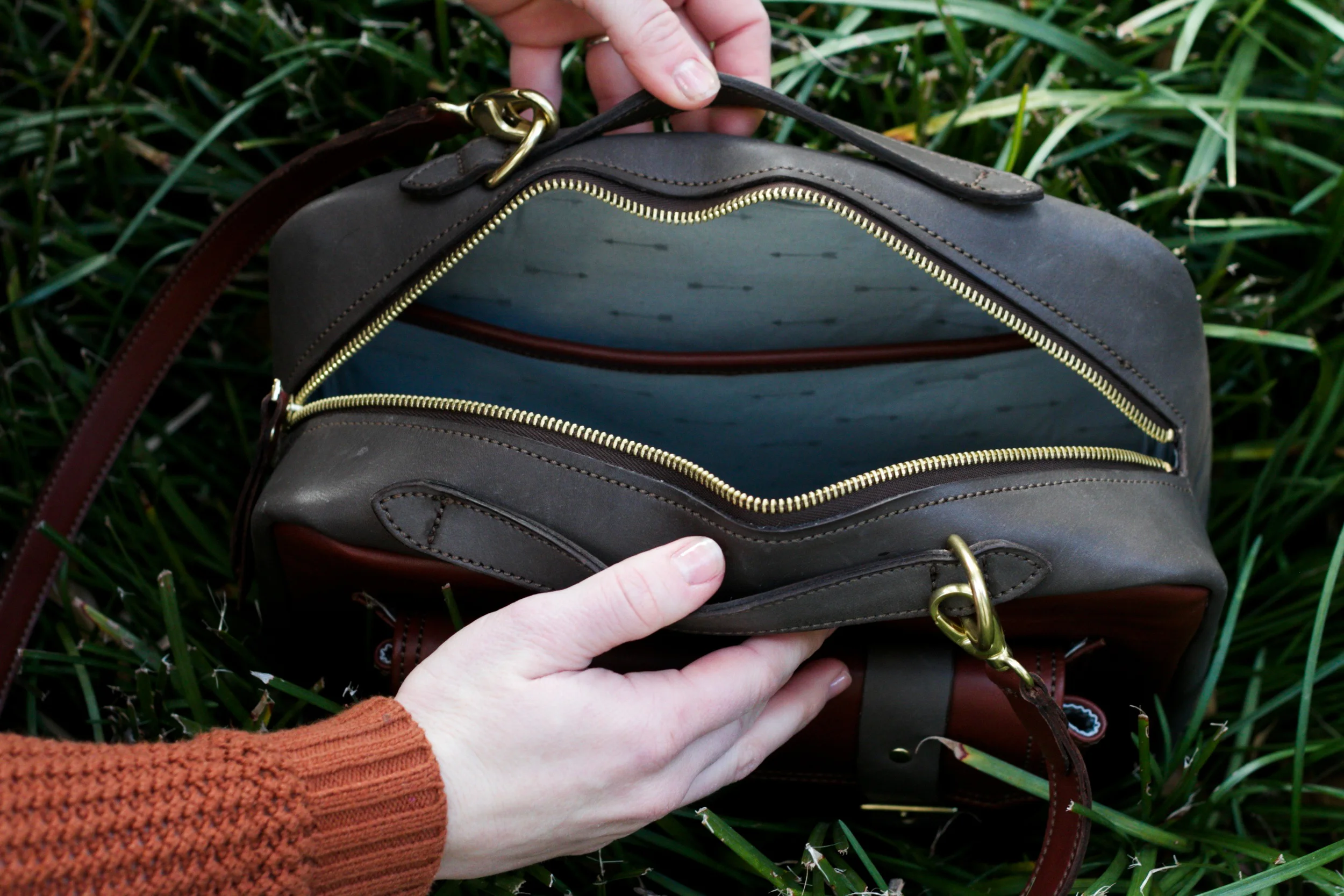 Inside of Messenger Style Leather Purse