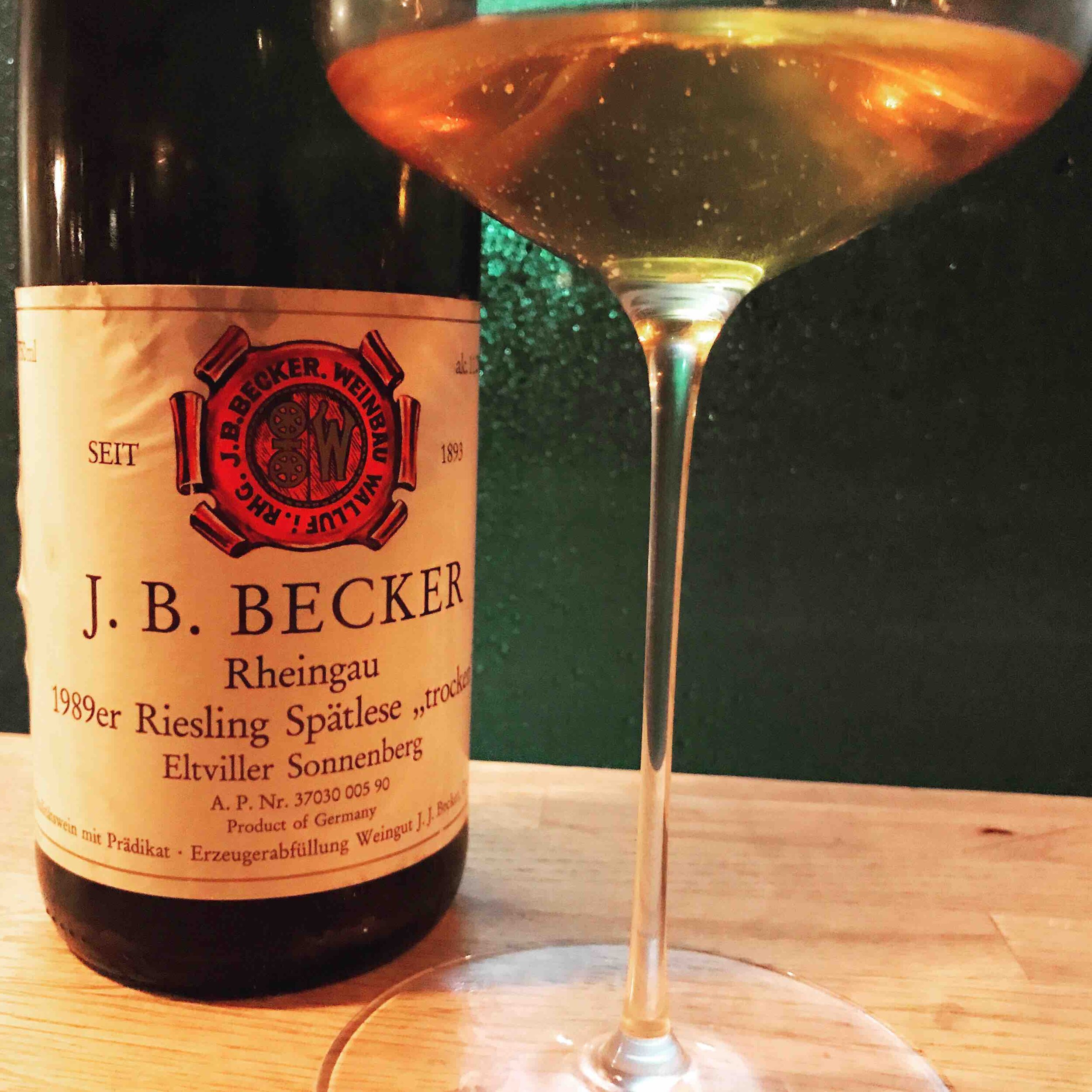 J B Becker Eltviller Sonnenberg Riesling Spätlese 1989 Flaskevis (C) Thomas Bohl.jpg