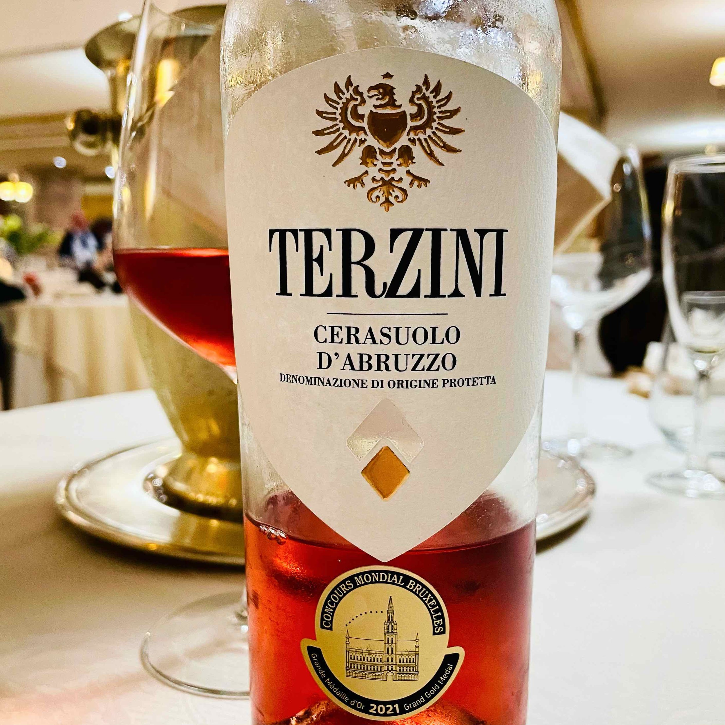 Terzini Cerasuolo d'Abruzzo 2020 Flaskevis (C) Thomas Bohl.jpg