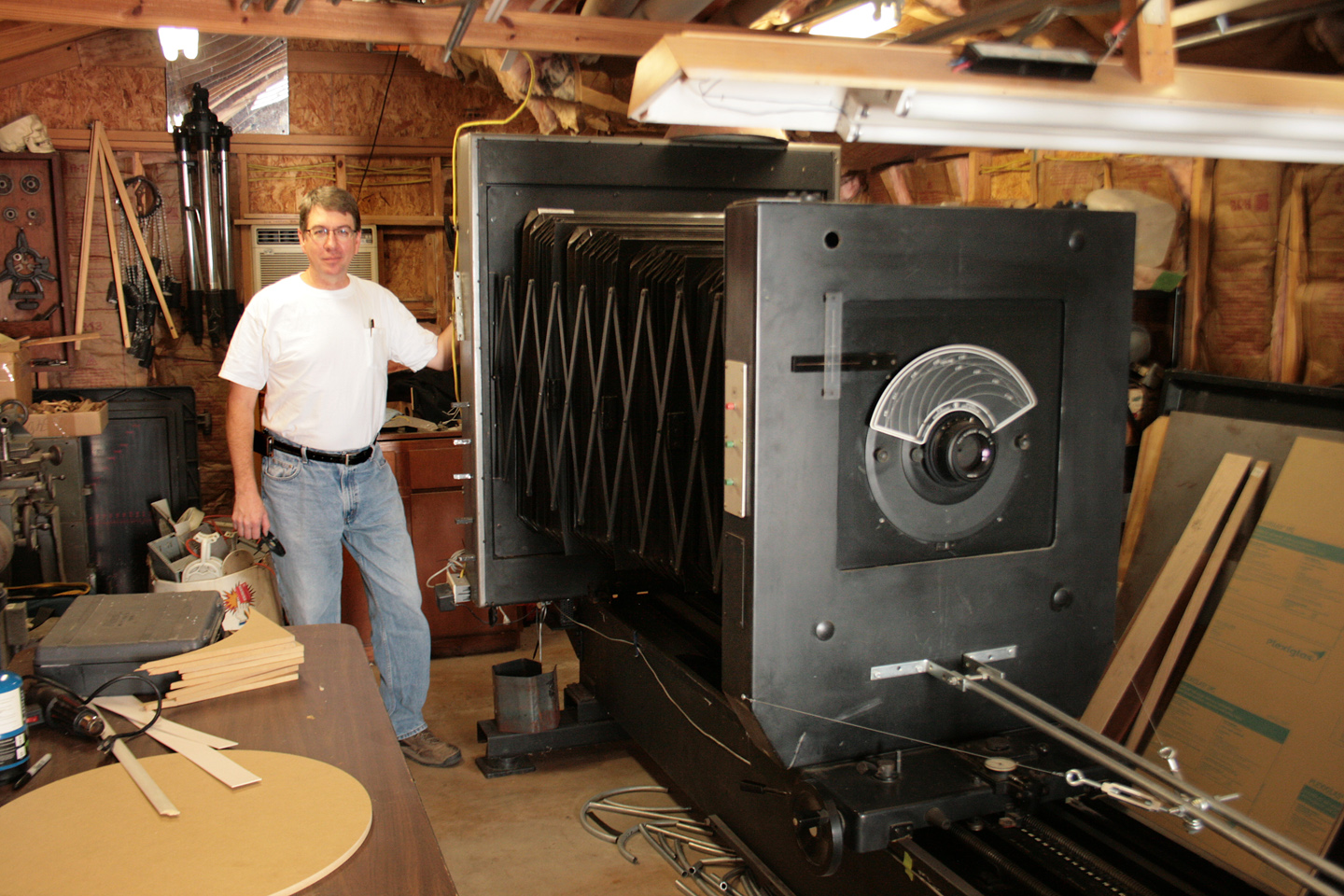 Ansen and the 18-feet long camera that he used for years. 