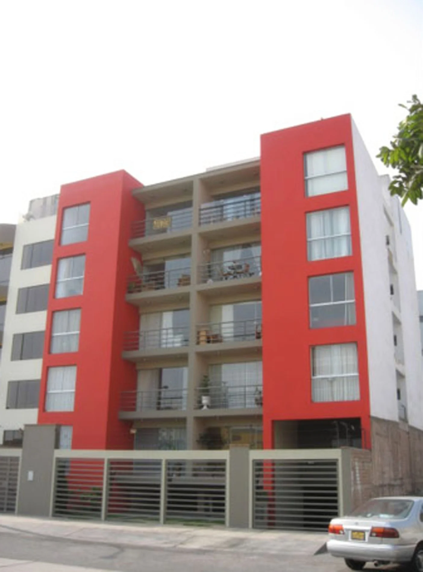 Monte Verdi Apartments