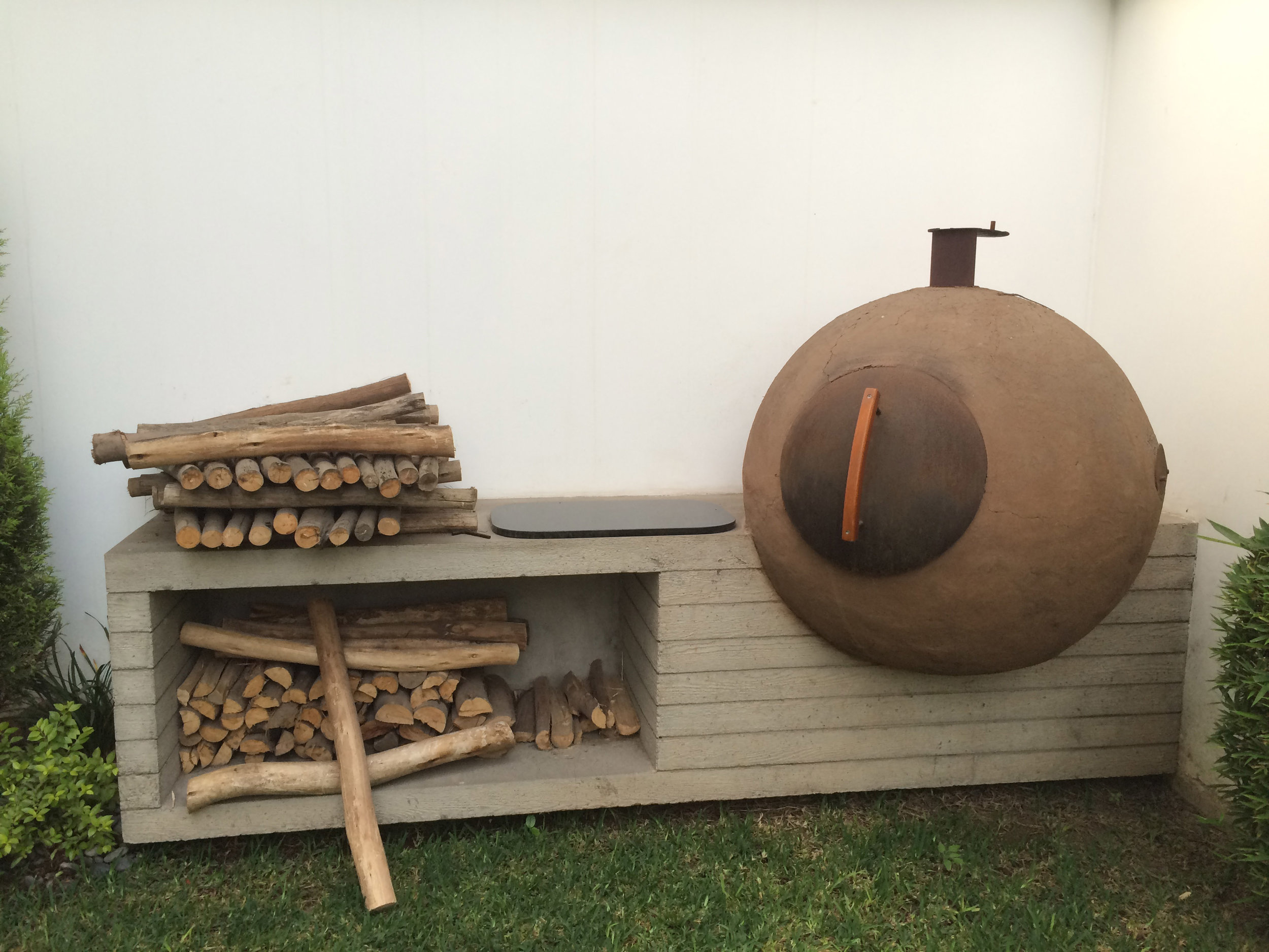 Sphere Clay Oven