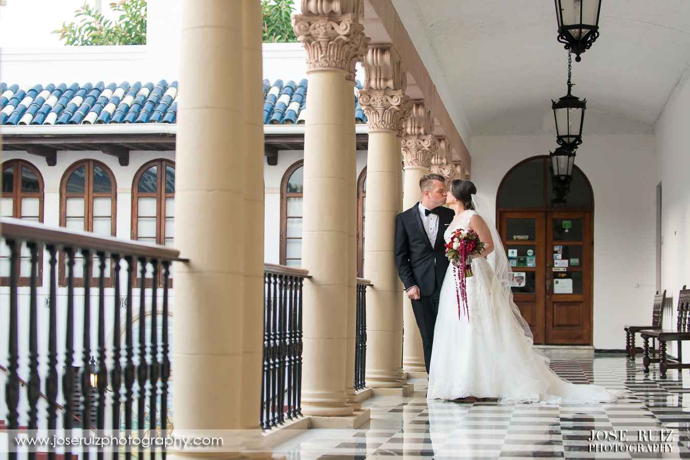 Wedding-in-Casa-de-España,-Gabriela-&-Owen-0084.jpg
