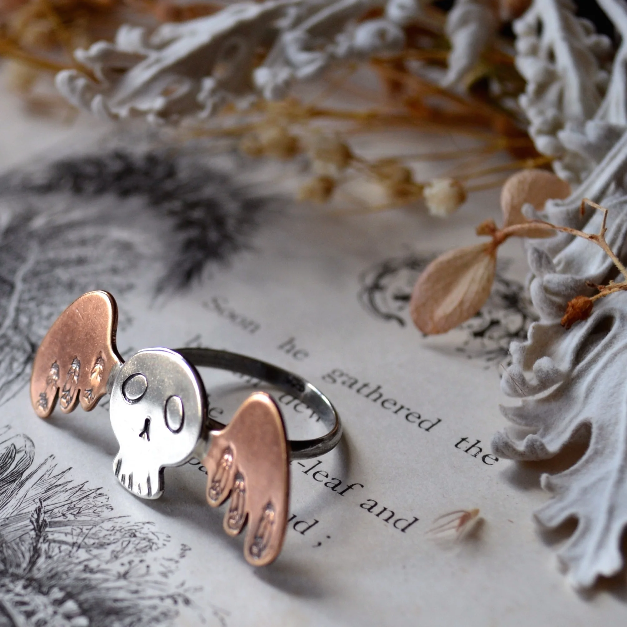 momento mori ring.JPG