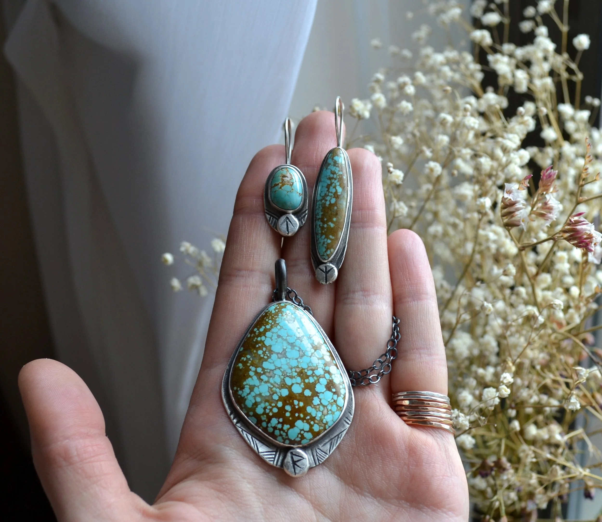 number eight turq set.JPG