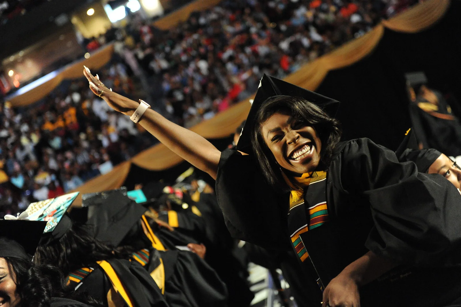 2018-05-22-commencement-lloyd-0730-X3.jpg
