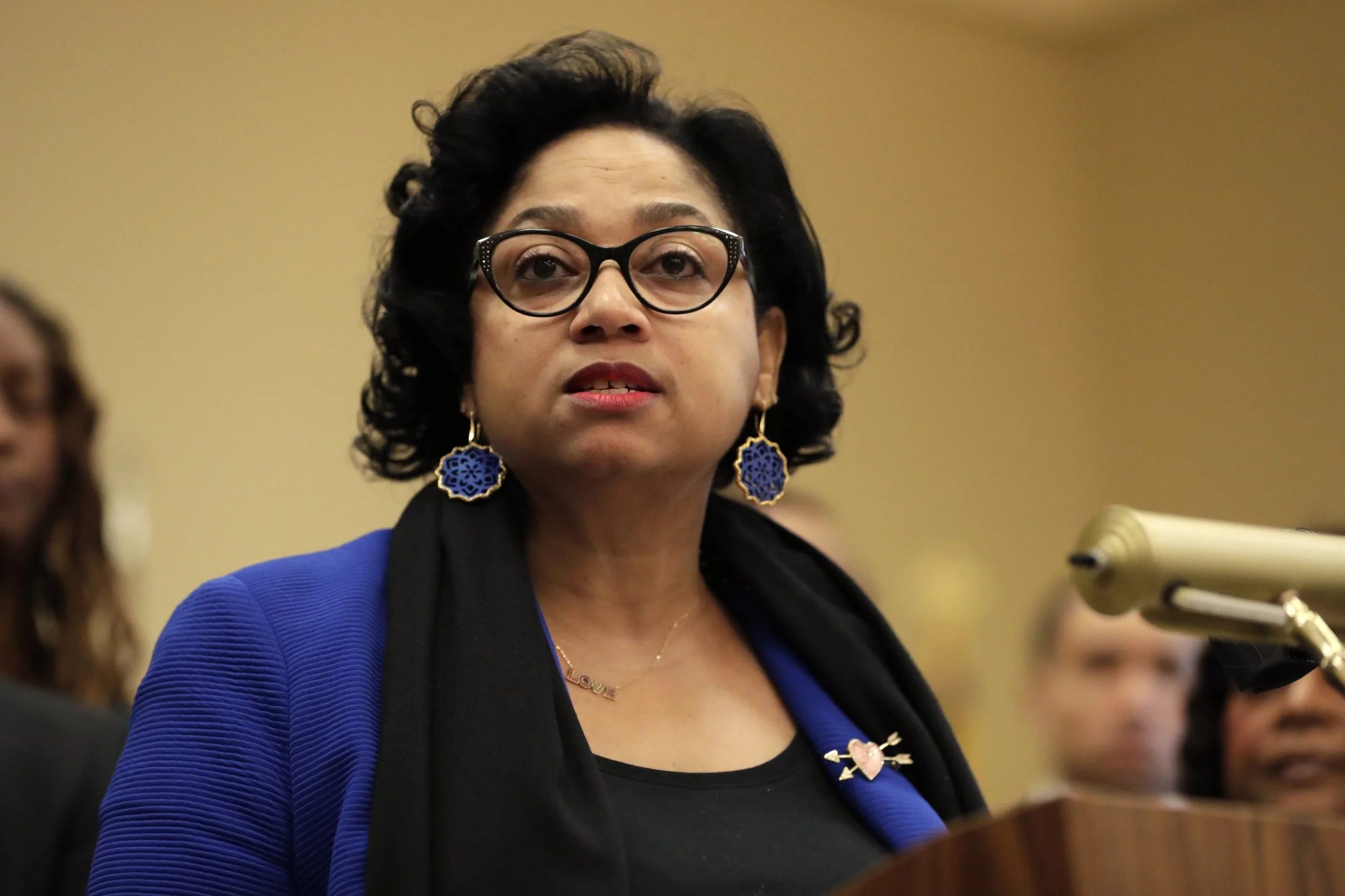 Buenos Dias, Madam Speaker