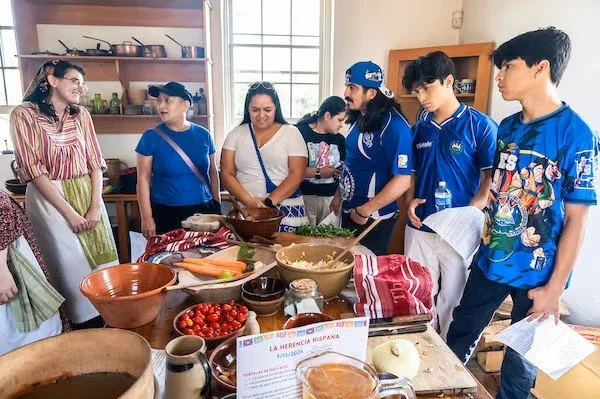 18th-Century Cooking Demos with the Kitchen Guild