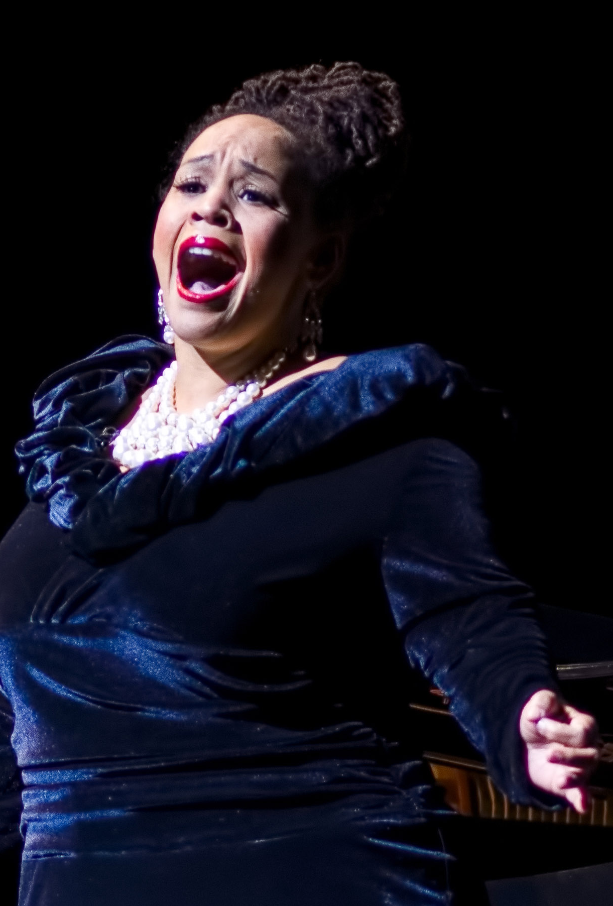 Pamela Simonson, an accomplished Soprano who has graced stages at San Francisco Opera, Lyric Chicago Opera, and Washington National Opera productions.