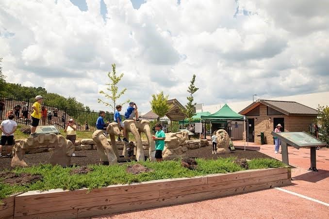 Dinosaur Park Open House