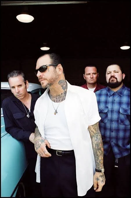 Social Distortion