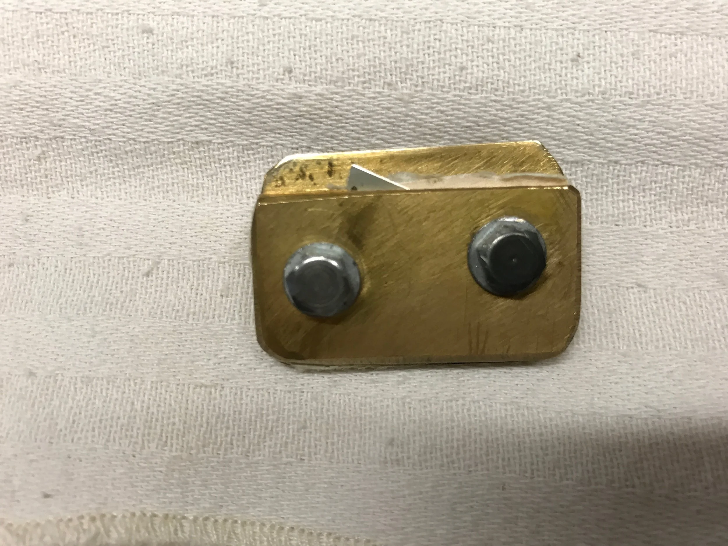 Cutting tool for velvet