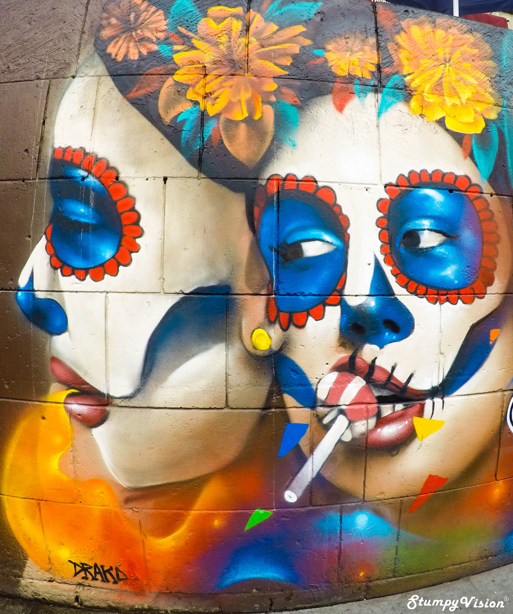 I am a big fan of the vibrant street art that often litters the streets throughout Mexico.