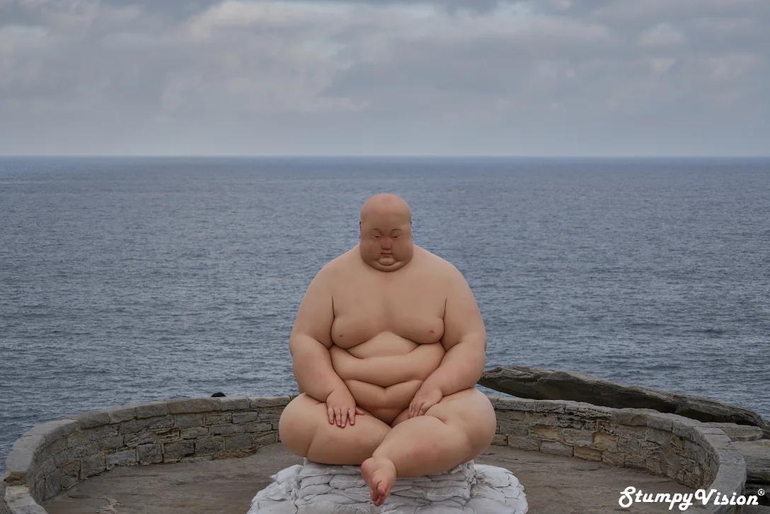 Mu Boyan, 'Horizon’. It was a true challenge in itself to get a clear shot of this amazing sculpture without hordes of tourists in frame. I literally had to wait twenty minutes for this split second window but it was definitely worth the wait.
