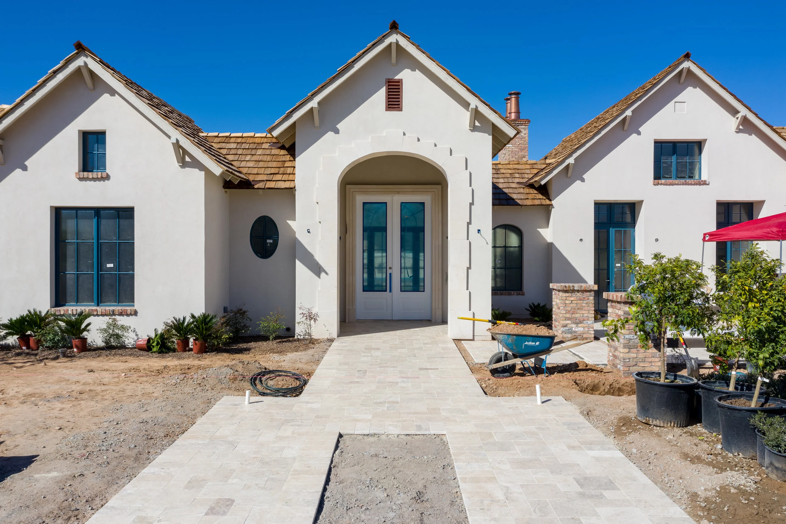 What does your entryway say about you? | West Construction AZ