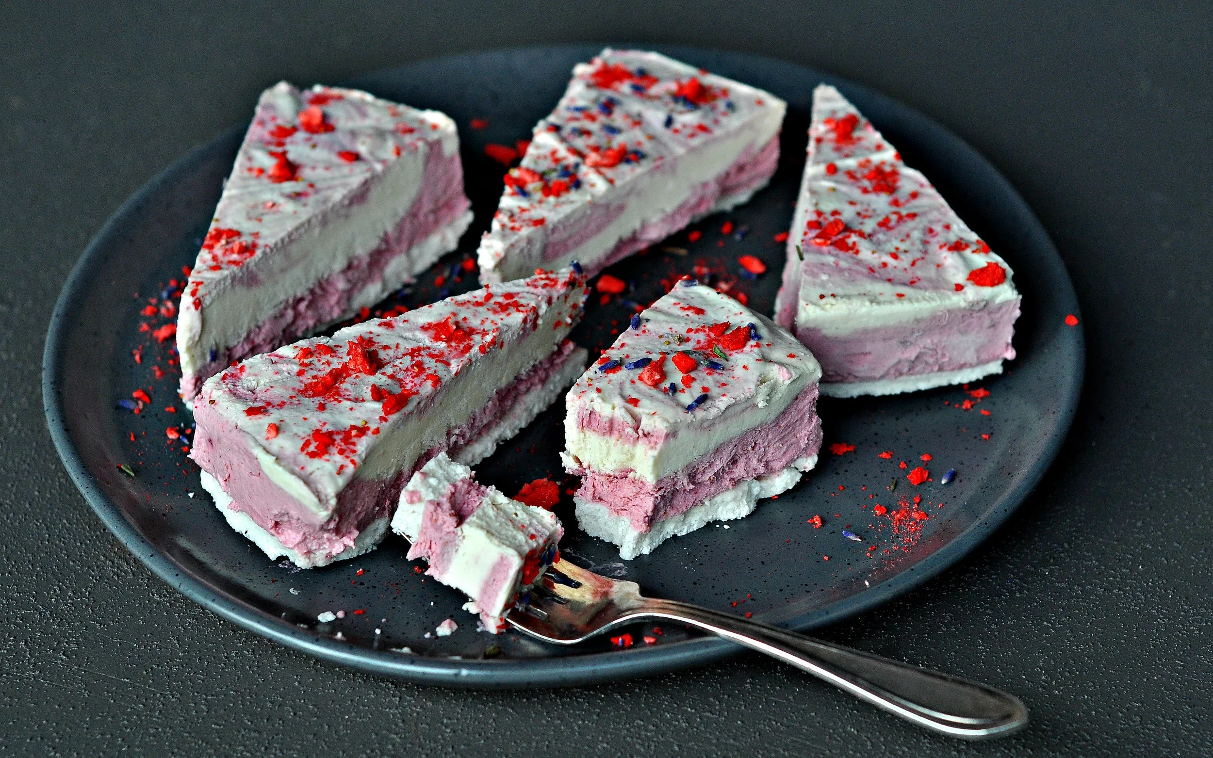 Strawberries&Cream3.jpg