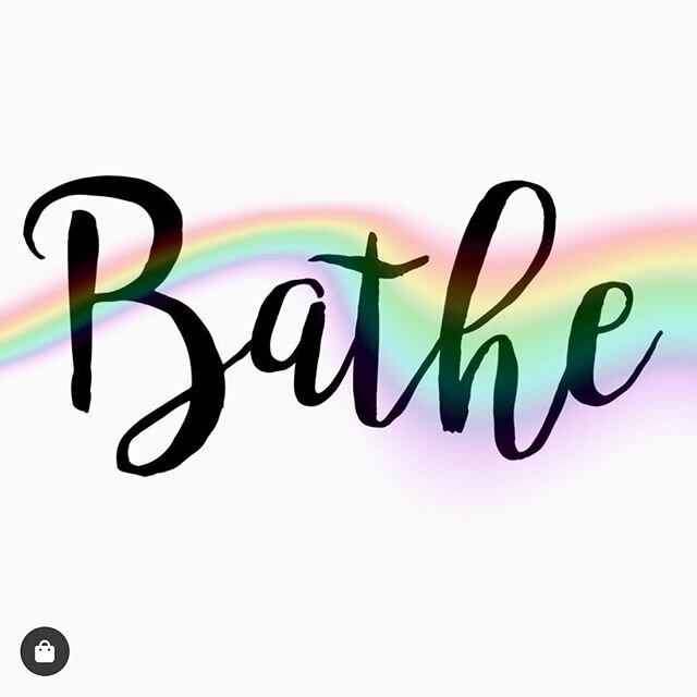 Why choose @delabeuhh you ask? We stand by all of our black, trans, LGBQT brothers and sisters! Our HANDMADE bath bombs are cruelty free - made with love and with all the benefits of CBD! 
Think about the most relaxed that you have ever been. Let us 