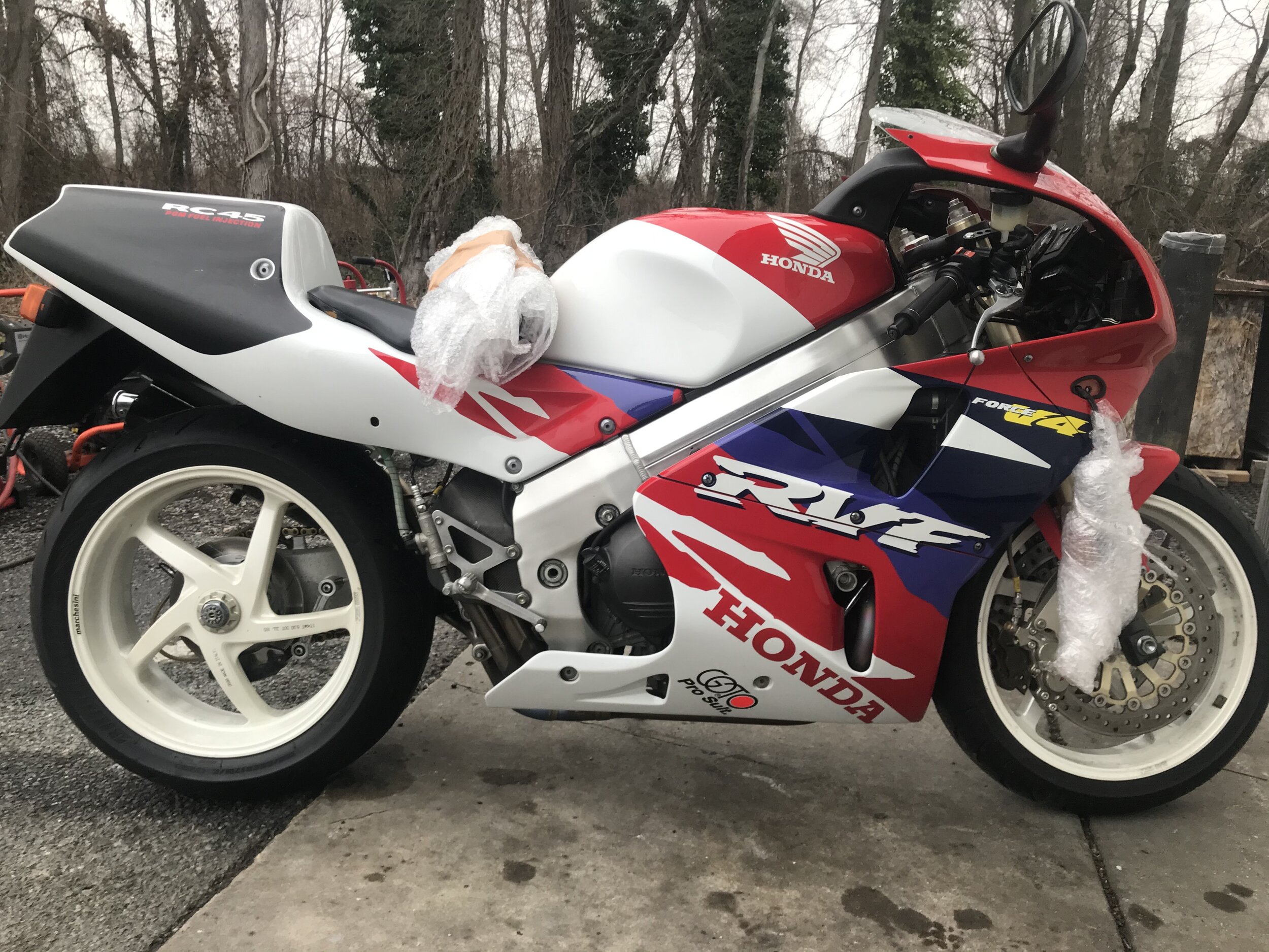 Honda RC45 - Just Arrived